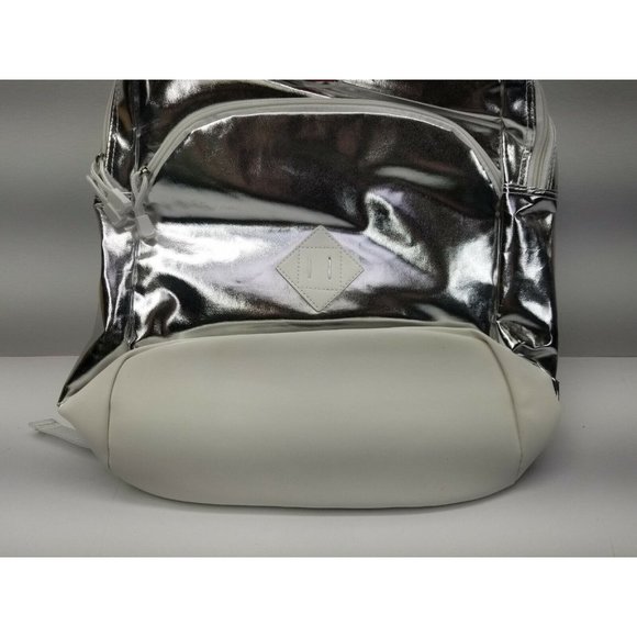 NCAA Backpack Ohio State Buckeyes Encore 18 x 13 x 5 Silver Brand New A2 - Picture 4 of 8